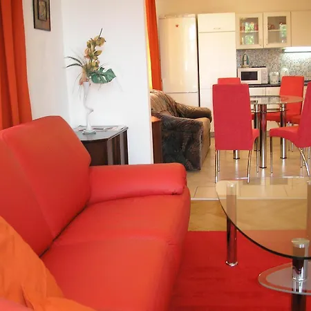 110M2 Old Town Apartment On Danube Promenade 3Br 2Ba Up To 9 Guests Pozsony
