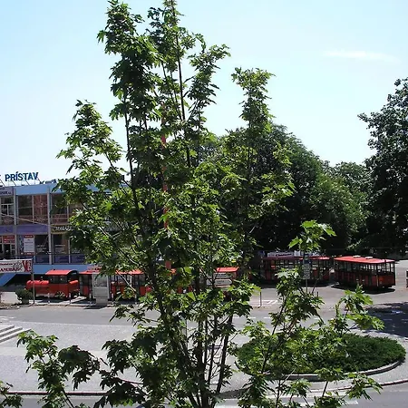Large 110m2 Old Town With Danube View, 3br, 2ba, Sleeps 9 * Bratislava
